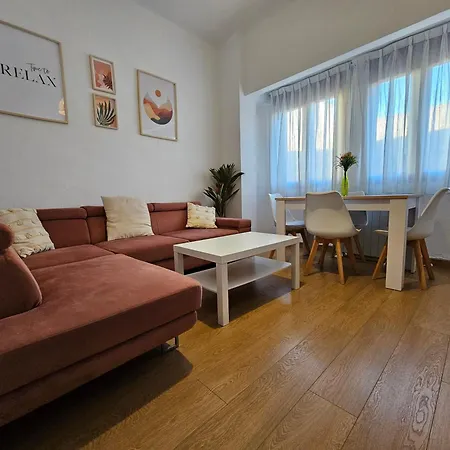 アパート 147a La Arena 3 By R2r Consulting *